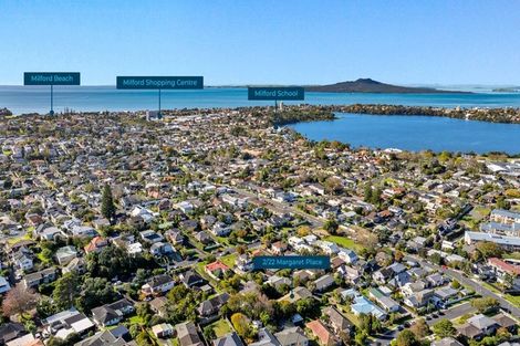 Photo of property in 2/22 Margaret Place, Milford, Auckland, 0620
