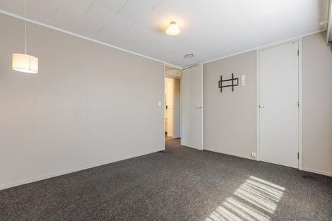 Photo of property in 30 Peppertree Glade, Kelvin Grove, Palmerston North, 4414