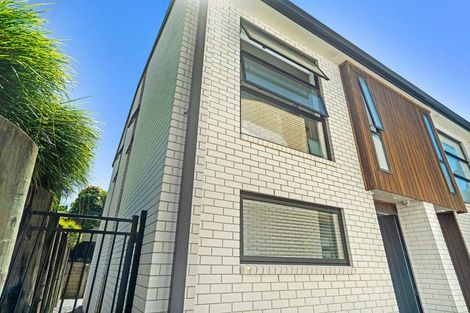 Photo of property in 12/36 Seventh Avenue, Tauranga, 3110