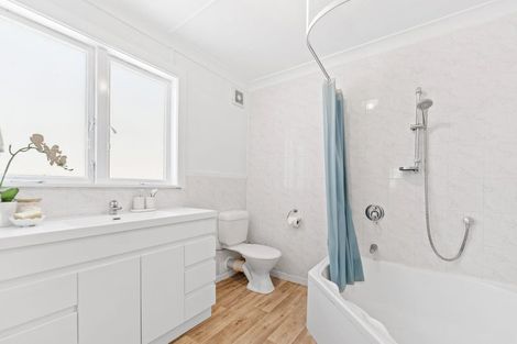 Photo of property in 7 Kauri Road, Stanmore Bay, Whangaparaoa, 0932