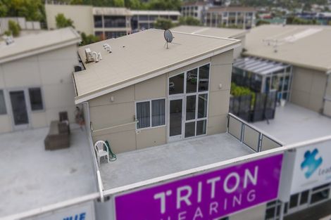 Photo of property in 5/9 Broderick Road, Johnsonville, Wellington, 6037