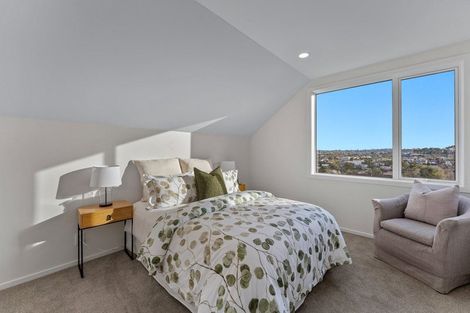 Photo of property in 2/3a Richards Avenue, Forrest Hill, Auckland, 0620