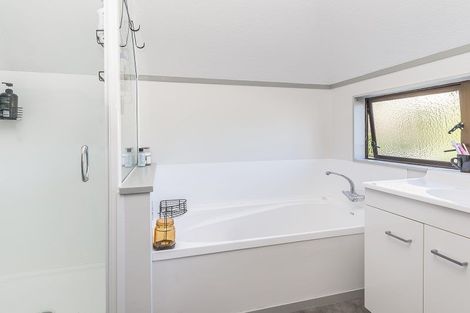 Photo of property in 115f3 Owen Street, Newtown, Wellington, 6021