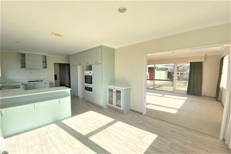 Photo of property in 25 Hinewa Road, Otumoetai, Tauranga, 3110