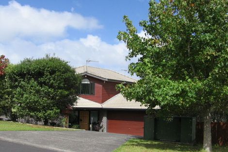 Photo of property in 3 Oystergrove Road, West Harbour, Auckland, 0618