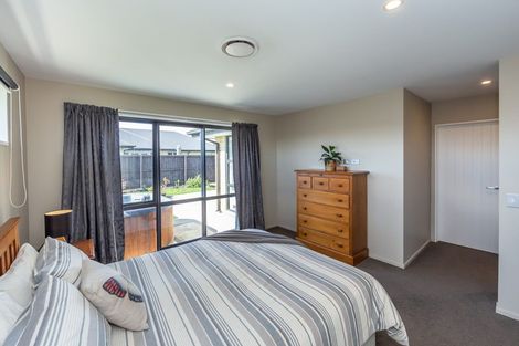 Photo of property in 32 Navy Loop, Rolleston, 7614