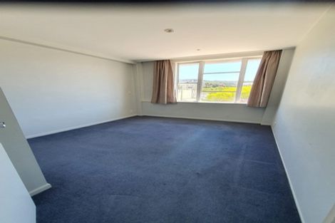 Photo of property in Grandstand Apartments, 37/80u Kent Terrace, Mount Victoria, Wellington, 6011