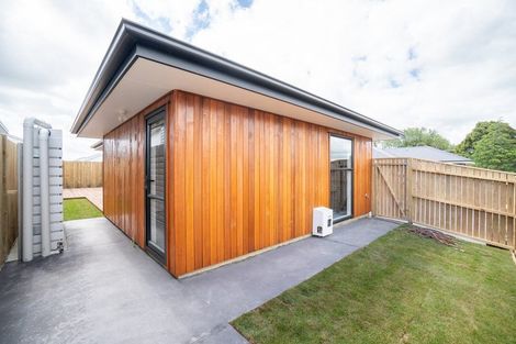 Photo of property in 8 Roberts Line, Kelvin Grove, Palmerston North, 4414