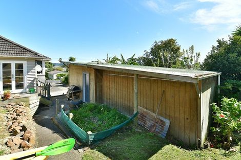 Photo of property in 38 Puriri Street, Helensville, 0800