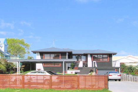 Photo of property in 26 Simpson Road, Papamoa Beach, Papamoa, 3118