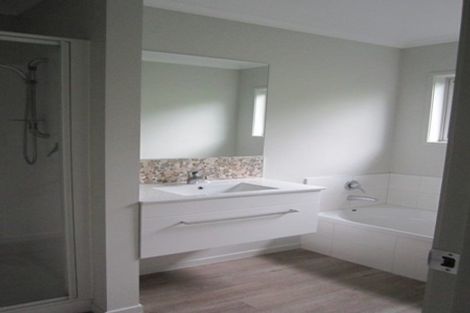 Photo of property in 105 Lakes Boulevard, Pyes Pa, Tauranga, 3112