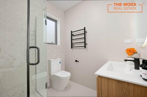 Photo of property in 114c Carnoustie Drive, Wattle Downs, Auckland, 2103