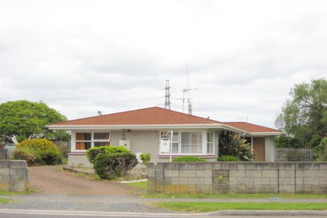 Photo of property in 93-95 Manuroa Road, Takanini, 2112
