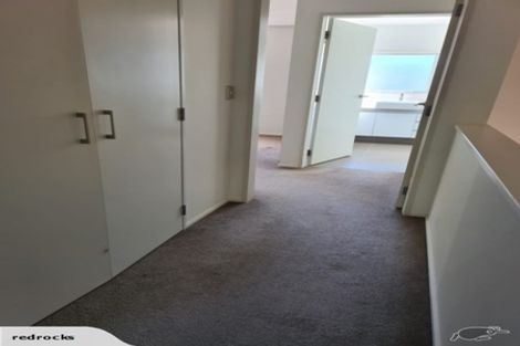 Photo of property in 43 Saddleback Grove, Karori, Wellington, 6012