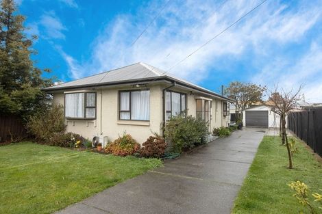 Photo of property in 65 Northcote Road, Northcote, Christchurch, 8052