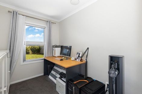 Photo of property in 169 Waipounamu Drive, Kelson, Lower Hutt, 5010