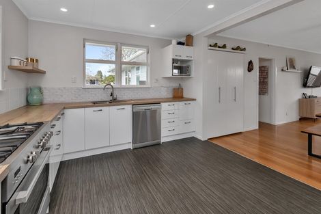 Photo of property in 17 Meadow Park Crescent, Tikipunga, Whangarei, 0112