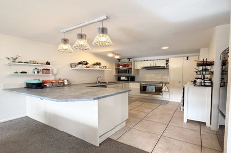 Photo of property in 1/86 Fernhill Way, Oteha, Auckland, 0632