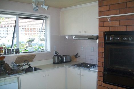 Photo of property in 16 Westmont Street, Ilam, Christchurch, 8041