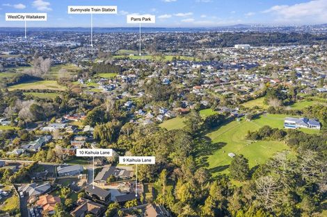 Photo of property in 9 Kaihuia Lane, Oratia, Auckland, 0604