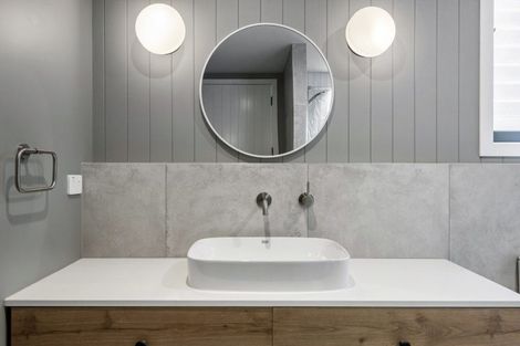 Photo of property in 162 Monument Road, Clevedon, Papakura, 2582