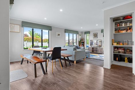 Photo of property in 15 Admiralty Drive, Haruru, 0204