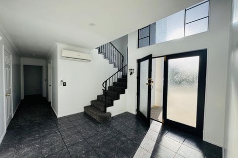 Photo of property in 69 Royal Oak Drive, Kelvin Grove, Palmerston North, 4414