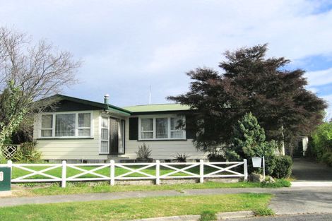 Photo of property in 11 Gipps Place, Tamatea, Napier, 4112