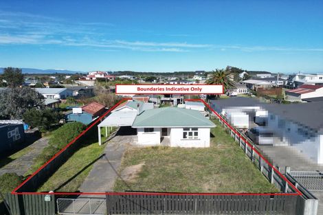 Photo of property in 94 Seabury Avenue, Foxton Beach, Foxton, 4815