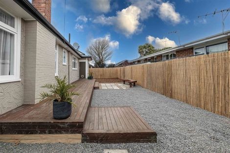 Photo of property in 375 Yaldhurst Road, Russley, Christchurch, 8042