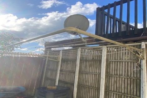 Photo of property in 14 Lanigan Street, Birkdale, Auckland, 0626