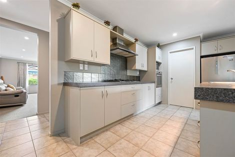 Photo of property in 12 Rosewood Court, Huntington, Hamilton, 3210