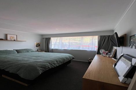 Photo of property in 10f4 Rawson Street, Tawa, Wellington, 5028