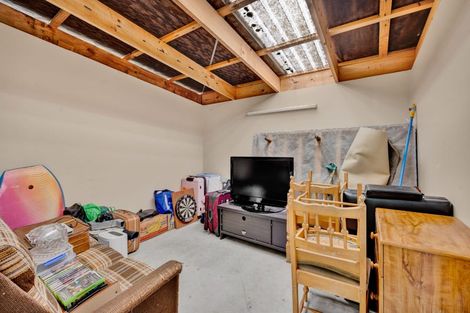 Photo of property in 25 Galt Street, Hawera, 4610