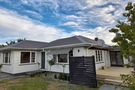 Photo of property in 10 Dinton Street, Russley, Christchurch, 8042