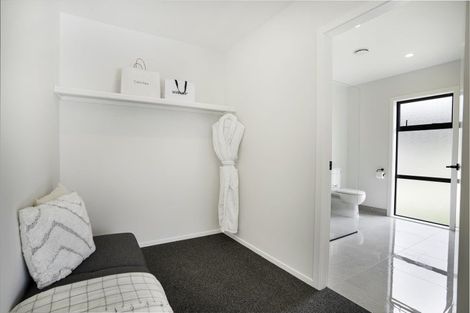 Photo of property in 8 Miles Lane, Carterton, 5713