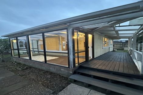 Photo of property in 4/39 Miro Street, New Lynn, Auckland, 0600