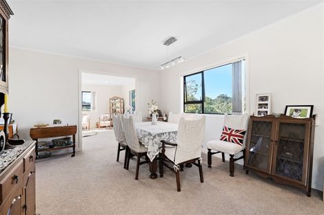 Photo of property in 104 Awa Road, Kumeu, 0891