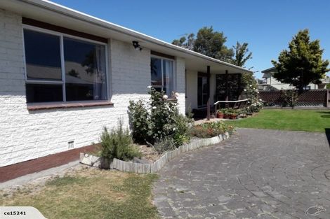 Photo of property in 49 Newnham Street, Rangiora, 7400