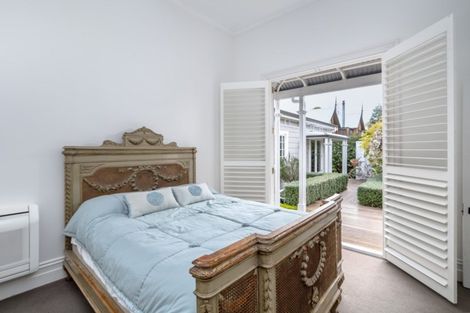 Photo of property in 30 Mcmaster Street, Greytown, 5712