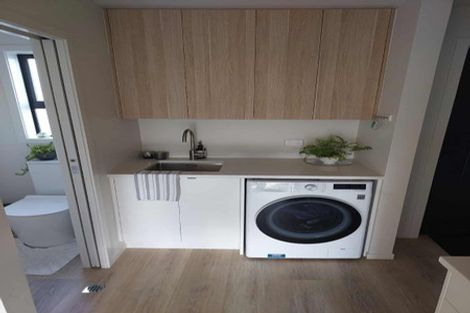 Photo of property in 2/91 Oxford Terrace, Epuni, Lower Hutt, 5011