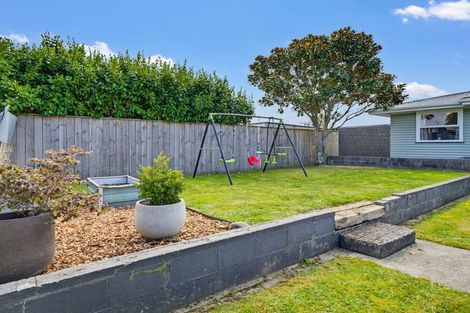 Photo of property in 4 Perth Place, Awapuni, Palmerston North, 4412