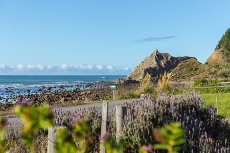 Photo of property in 871 Mataikona Road, Mataikona, Tinui, 5889