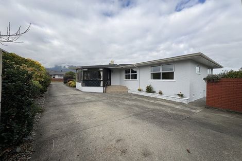 Photo of property in 22 Tennyson Crescent, Stoke, Nelson, 7011