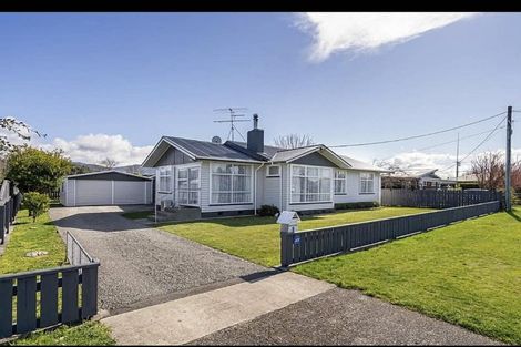 Photo of property in 4 Taverner Street, Carterton, 5713
