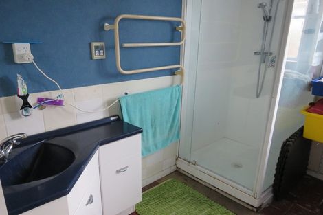 Photo of property in 18 Russell Street, Westport, 7825