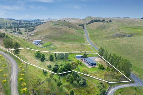 Photo of property in 580 Ongaonga Road, Waipawa, 4272