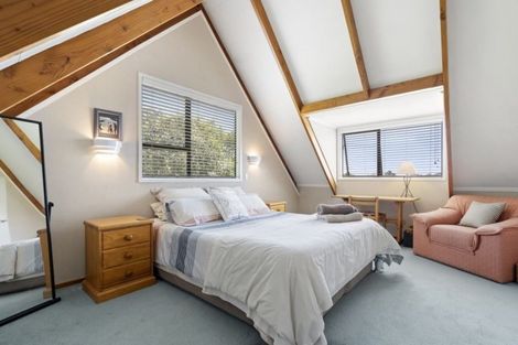 Photo of property in 141 Browns Bay Road, Browns Bay, Auckland, 0630