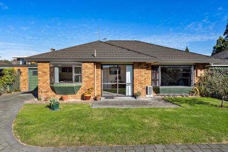 Photo of property in 2/611 Roberts Street, Hastings, 4122