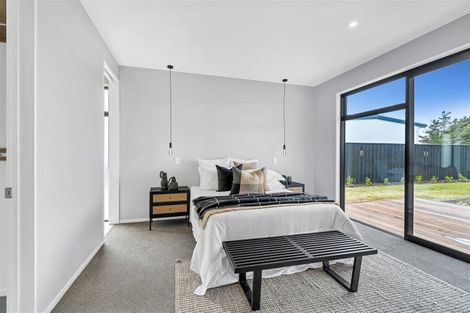 Photo of property in 33 Frank Ernest Crescent, Prebbleton, 7604